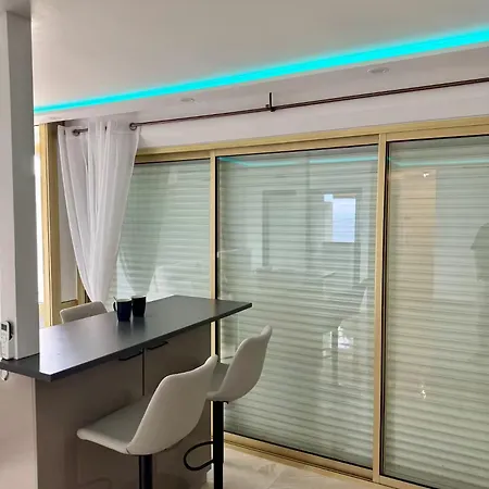 Luxury With Sea View And Private Access * 戛纳