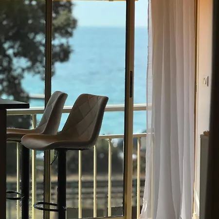 Luxury With Sea View And Private Access *