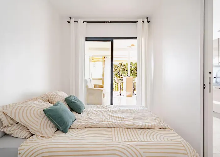 Luxury With Sea View And Private Access